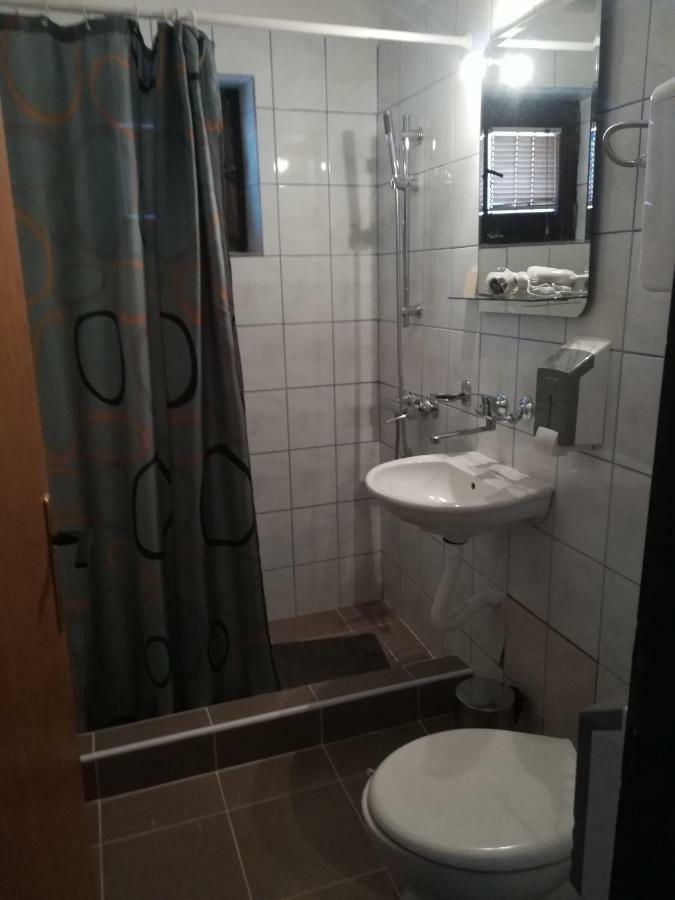 Lazarev Konak Banja Koviljača Zewnętrze zdjęcie